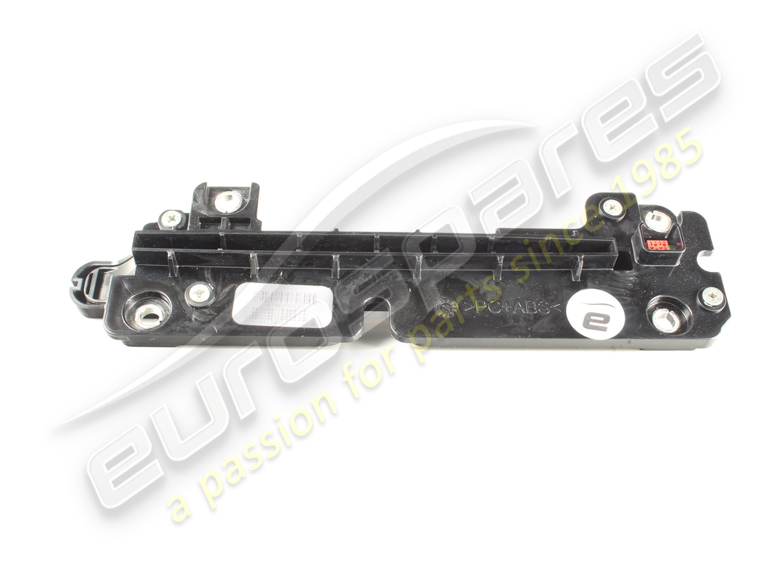 GEBRAUCHT Maserati AUSWURF-CTR-TASTE . TEILENUMMER 670020772 (1)