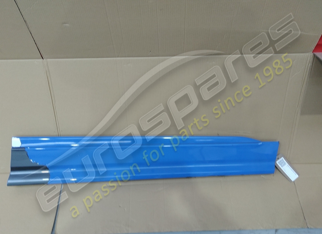 VERWENDET Lamborghini COVER . TEILENUMMER 4ML853960BY9B (1)
