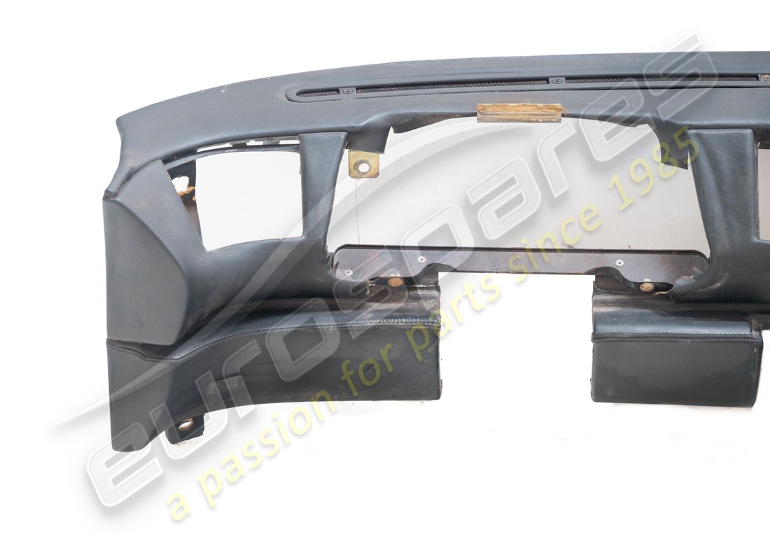 beschädigt ferrari lhd armaturenbrett schwarz. teilenummer 63303900 (2)