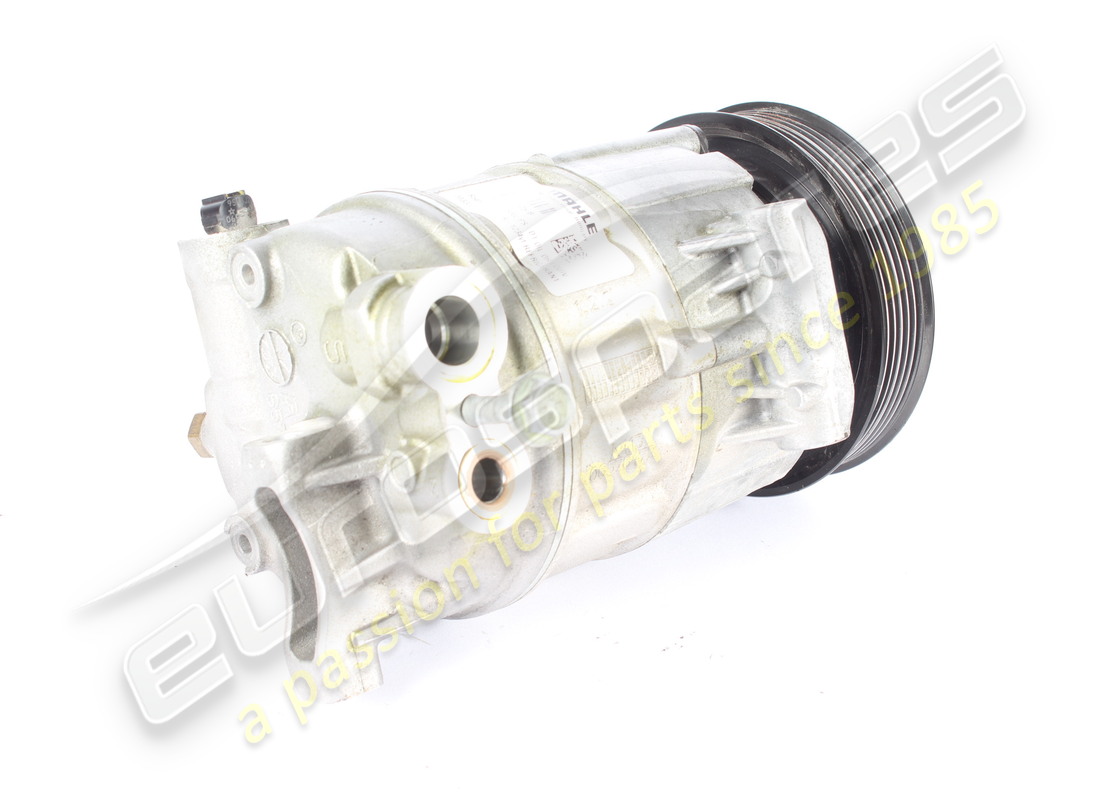 gebrauchter ferrari klimaanlagekompressor. teilenummer 333331 (2)