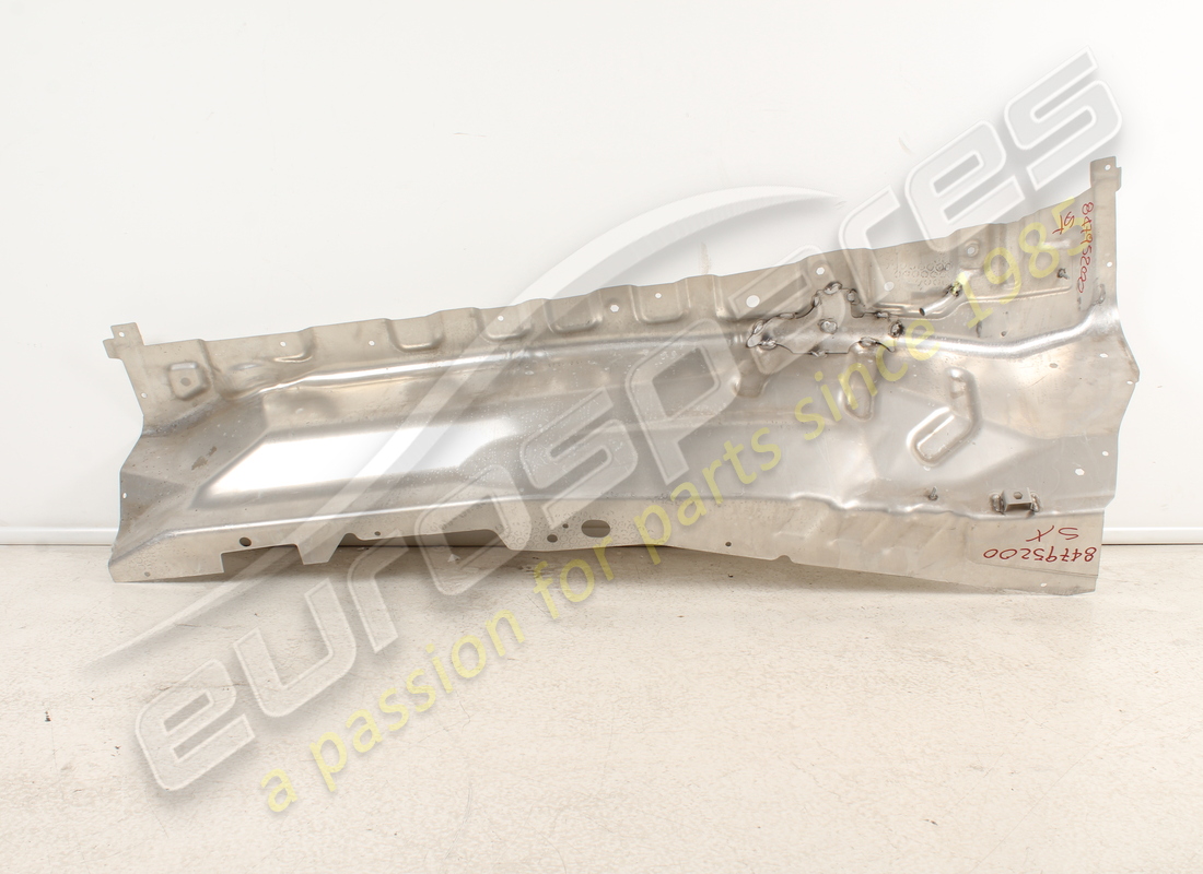 neu ferrari isolierung der seitenwand des linken tunnels teilenummer 84795200 (2)