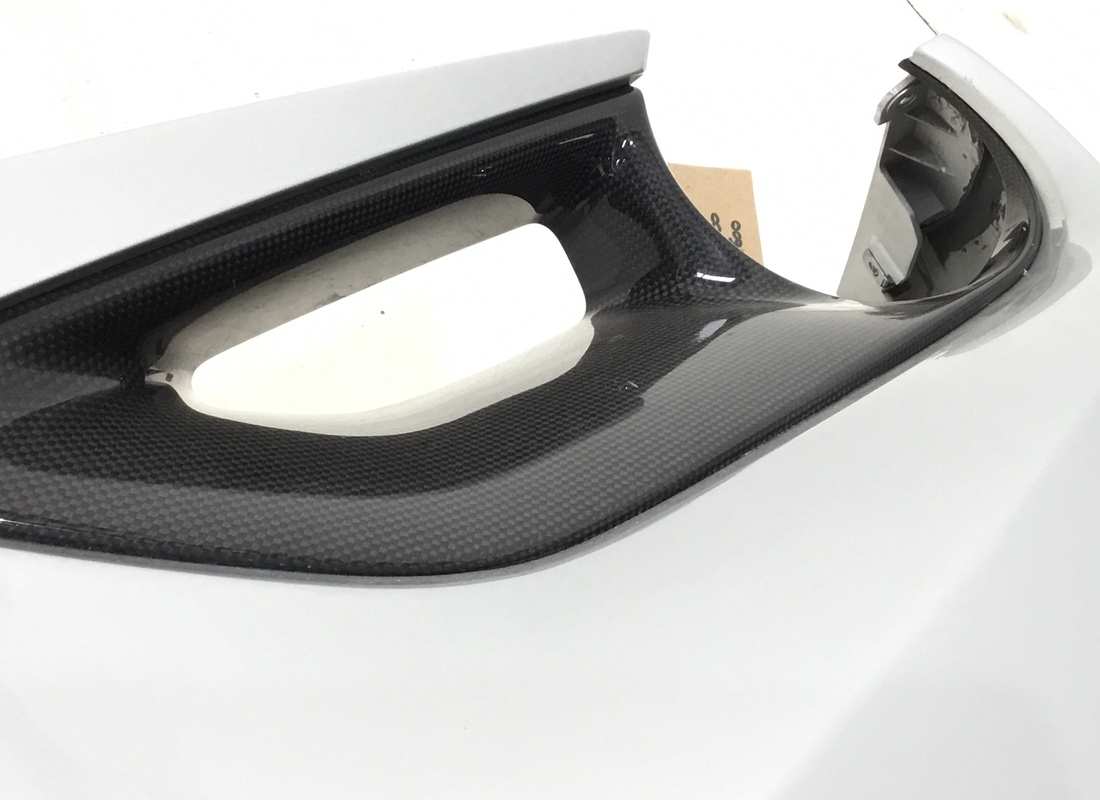 gebraucht eurospares ferrari 488 heckstoßstange mit carbon-lichtraum. teilenummer eap1374241 (2)