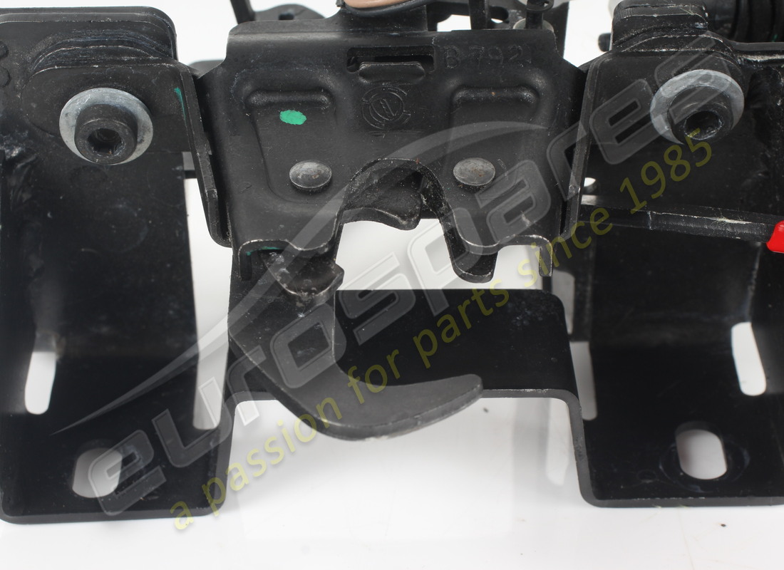 gebraucht ferrari serratura cofano ant. vollständig. teilenummer 985416 (6)