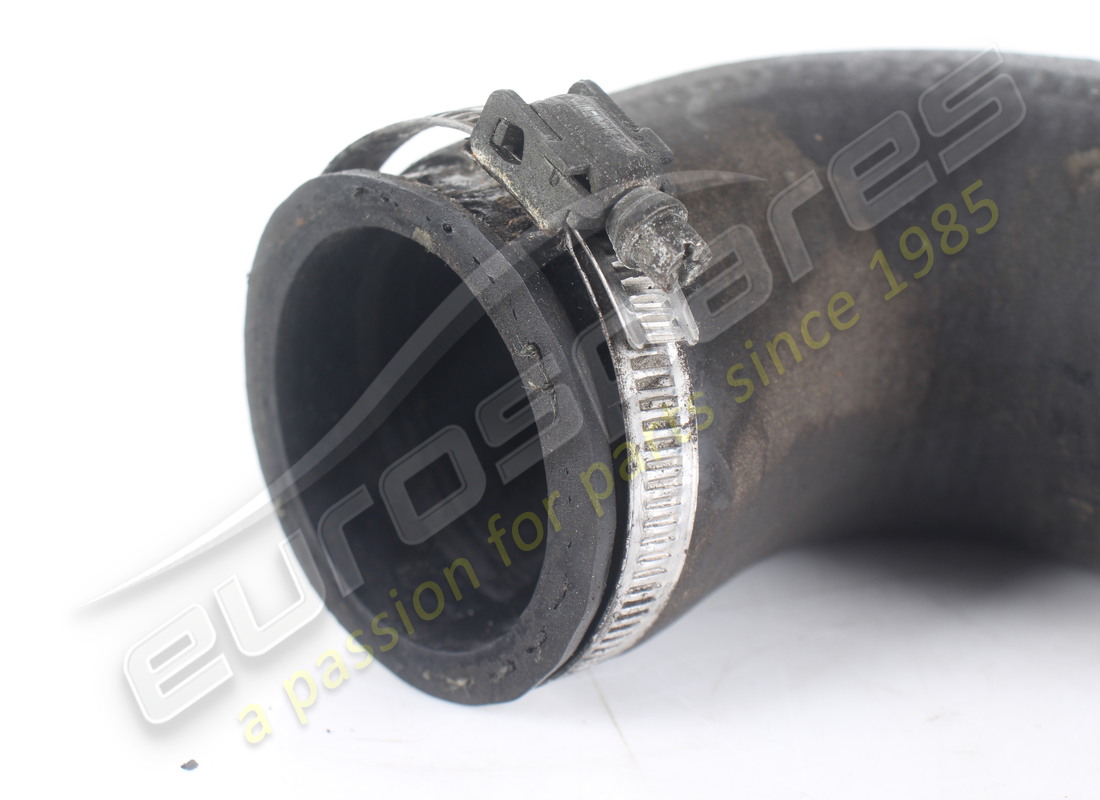 GEBRAUCHTE MASERATI LUFTZUFUHRHÜLLE. TEILENUMMER 495365900 (2) gebrauchte maserati luftzufuhrhülle. teilenummer 495365900 (2)