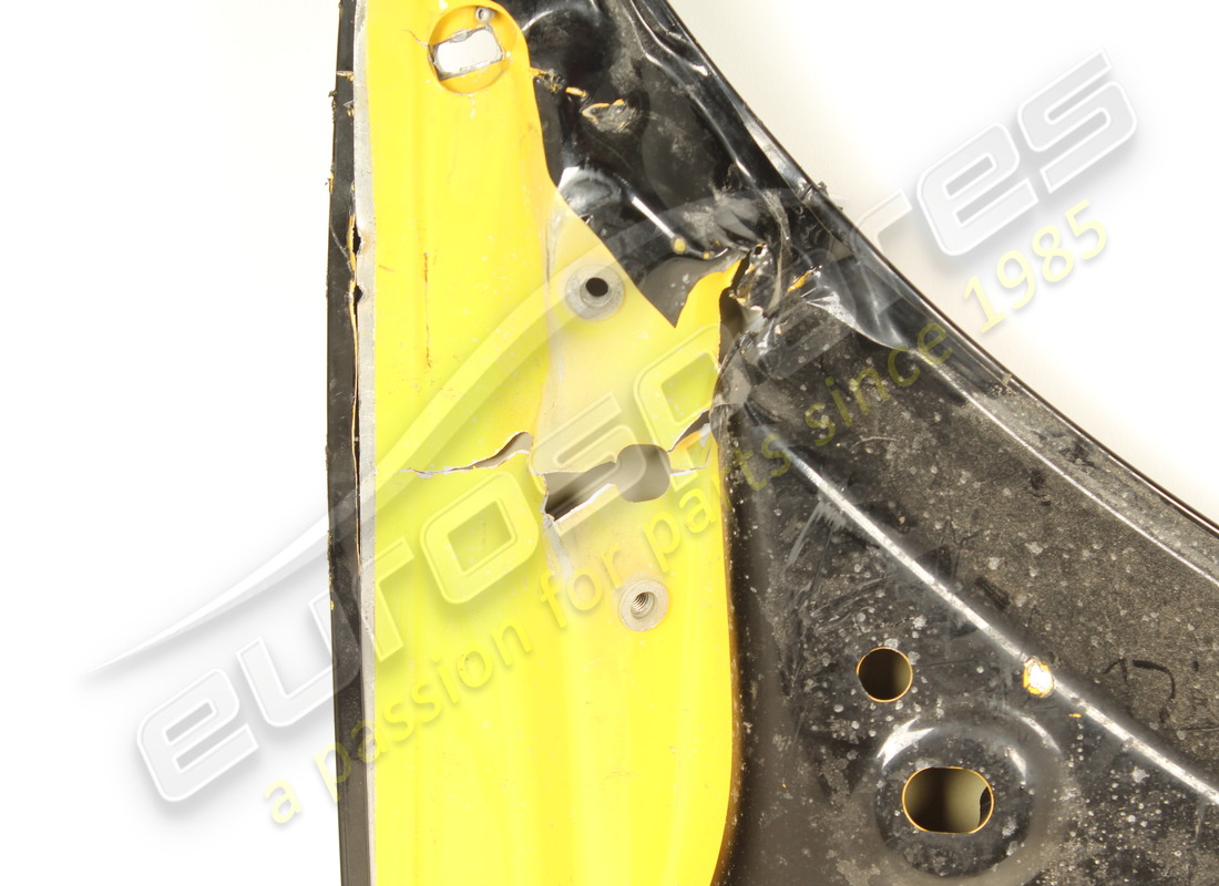 beschädigt ferrari vollständiger vorderdeckel. teilenummer 88919211 (3)