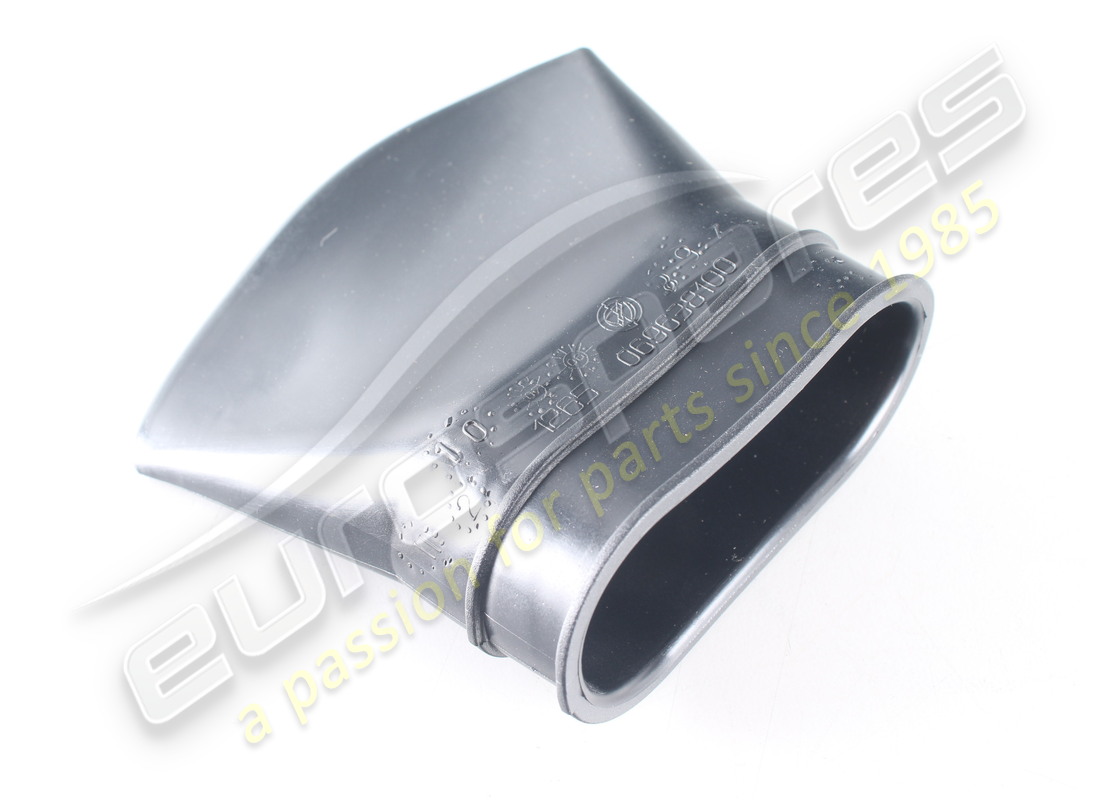 new maserati water outlet sleeve. part number 69638100 (1)
