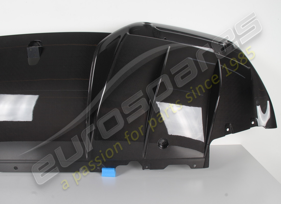 neu ferrari carbon heckdiffusor. teilenummer 887758 (3)