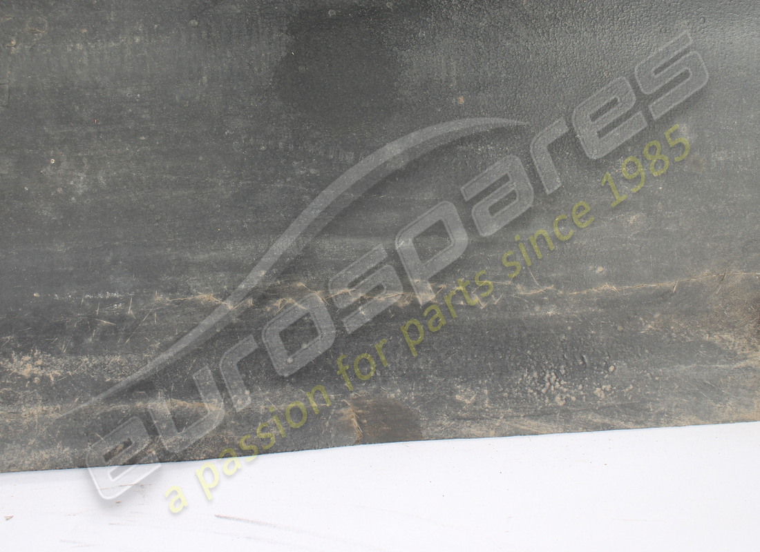 gebraucht ferrari zentraler unterboden. teilenummer 65512100 (2)