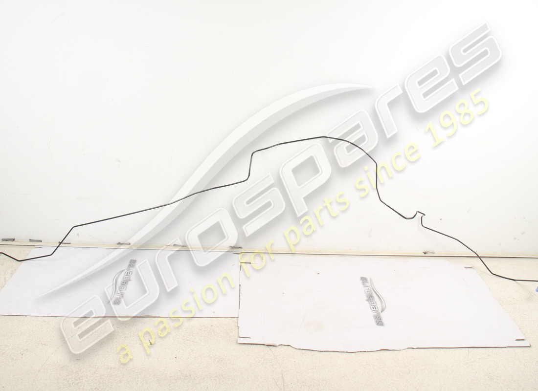 neues maserati lwft obere bremsleitung. teilenummer 670032071 (1)