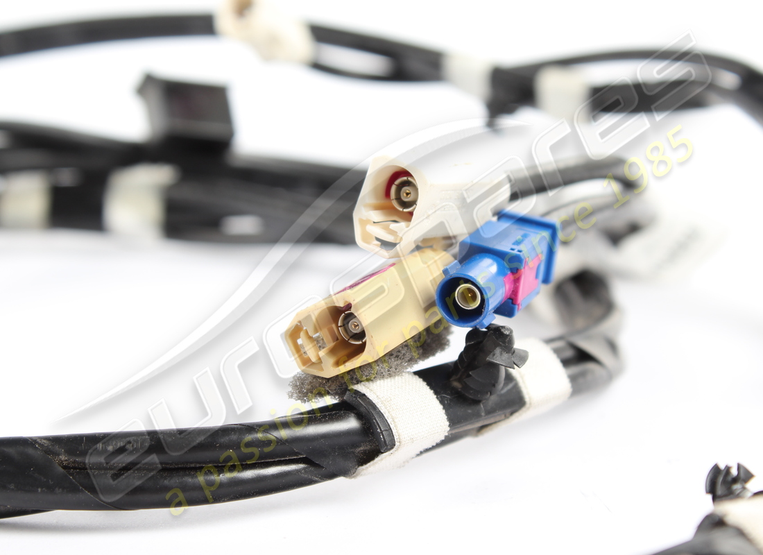 gebrauchtes ferrari am/fm/fm2/gps kabel. teilenummer 341156 (3)