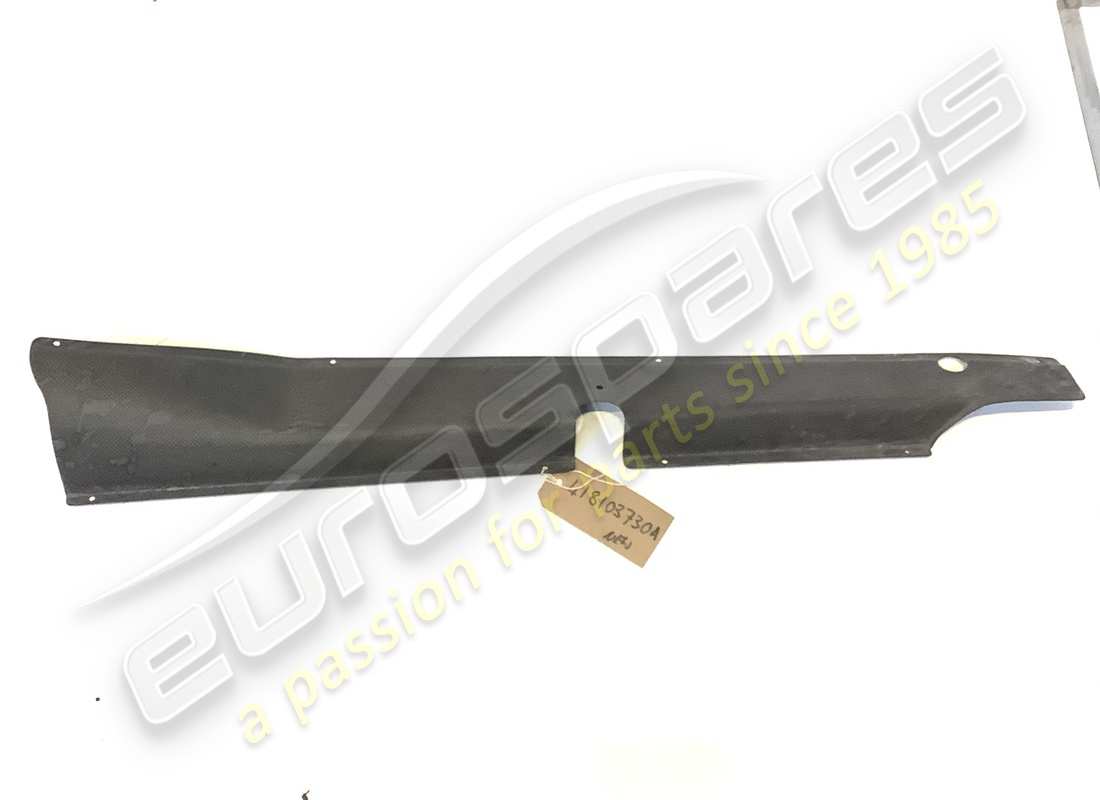 NEU (ANDERES) Lamborghini SHIELD . TEILENUMMER 418103730A (1)
