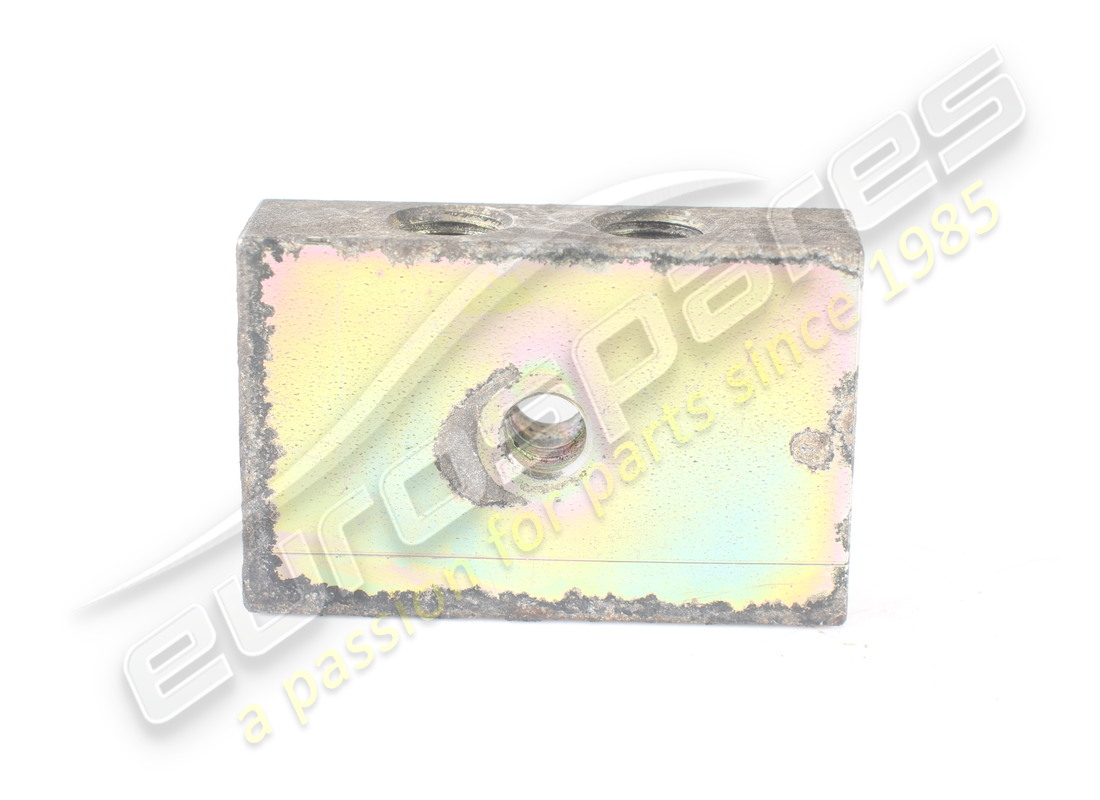 GEBRAUCHTER BUNDY-ROHRVERZWEIGUNGSBLOCK MASERATI. TEILENUMMER 377400325 (2) gebrauchter bundy-rohrverzweigungsblock maserati. teilenummer 377400325 (2)