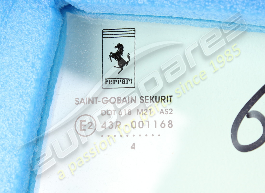 neues (sonstige) ferrari rechtes seitenglas. teilenummer 68040400 (2)