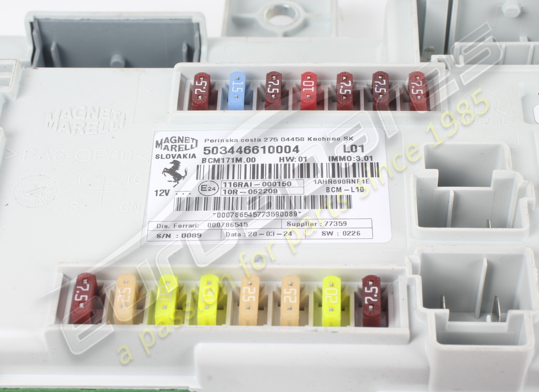 GEBRAUCHTER FERRARI BODY COMPUTER (ASM-AUTORISIERUNG). TEILENUMMER 786545 (5) gebrauchter ferrari body computer (asm-autorisierung). teilenummer 786545 (5)