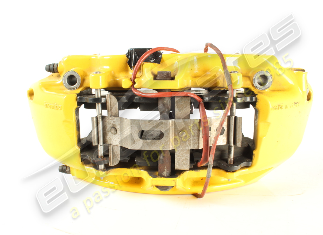 gebrauchter ferrari vorderer linker bremssattel mit belägen -. teilenummer 267314 (2)