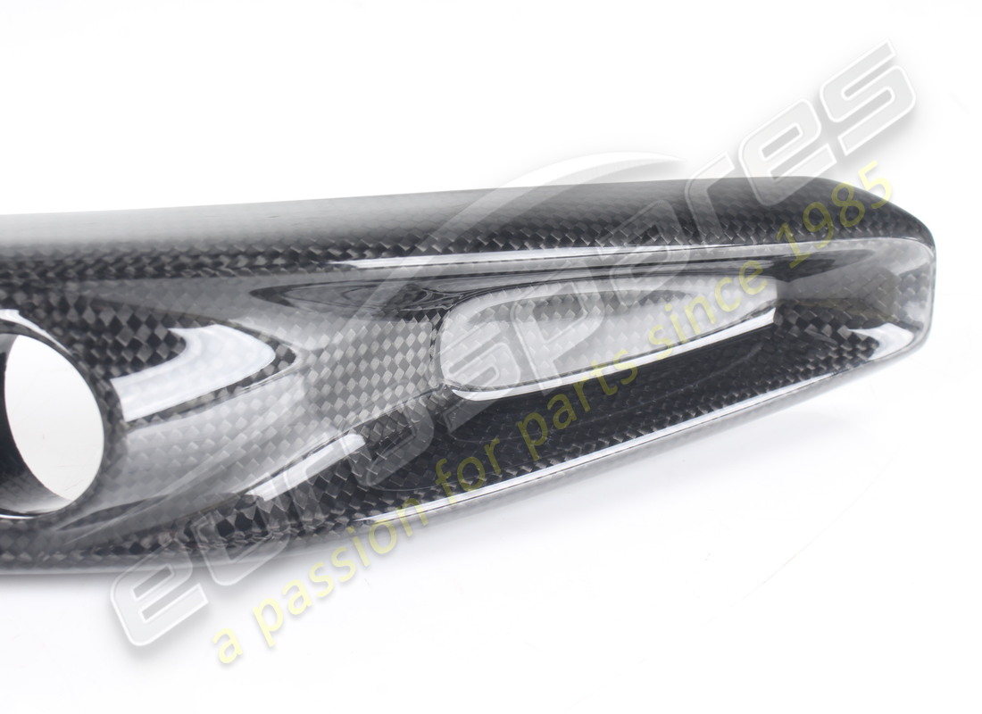 VERWENDET FERRARI OBERTEIL DES TUNNELGRIFFS. TEILENUMMER 89148500 (3) verwendet ferrari oberteil des tunnelgriffs. teilenummer 89148500 (3)