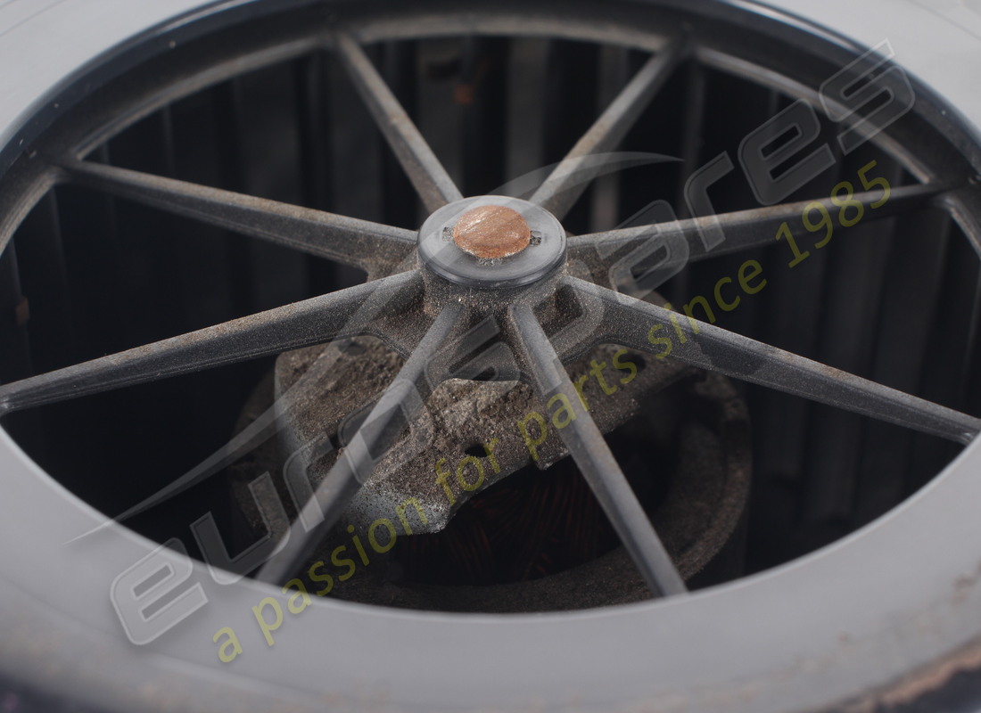 USED FERRARI LH ELECTRIC FAN FROM CH NO 76081. PART NUMBER 62438800 (7) used ferrari lh electric fan from ch no 76081. part number 62438800 (7)