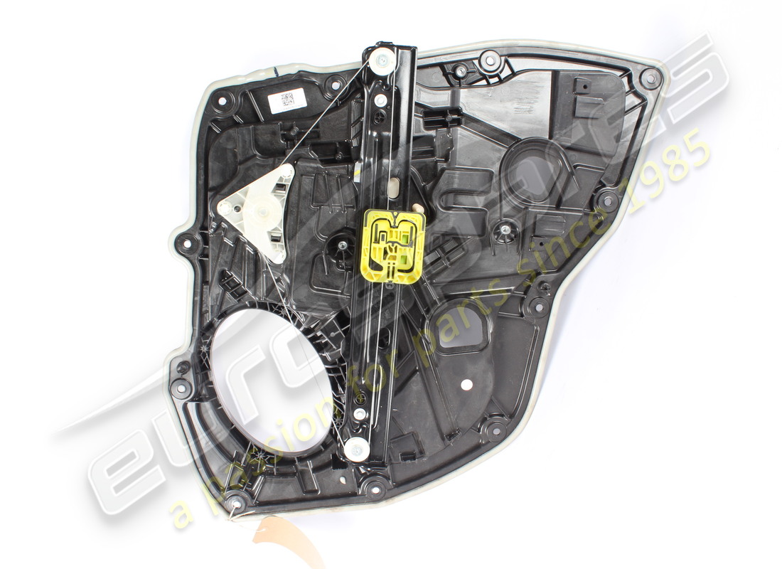GEBRAUCHT Maserati TÜRTRÄGER LINKS HINTER. TEILENUMMER 673014116 (1)