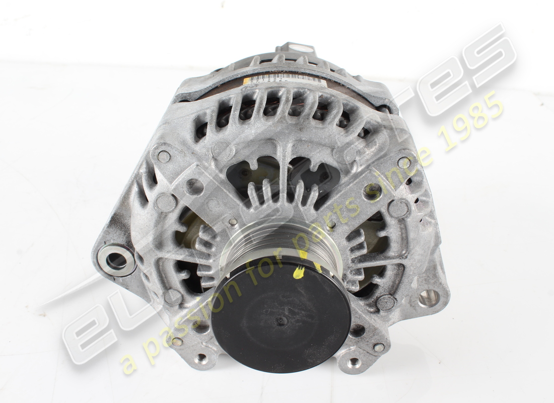 gebrauchter ferrari lichtmaschine. teilenummer 321207 (2)