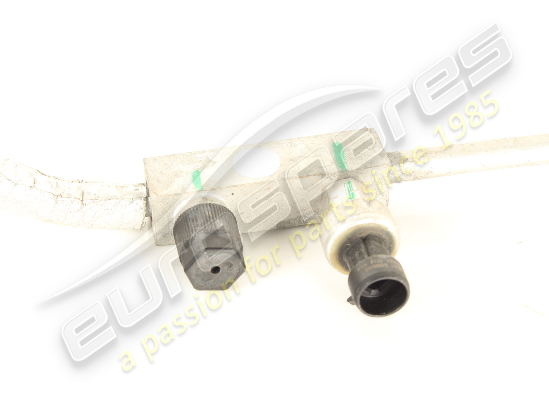 GEBRAUCHTES FERRARI ROHR VOM KONDENSATOR ABGEBUNDEN. TEILENUMMER 309865 (2) gebrauchtes ferrari rohr vom kondensator abgebunden. teilenummer 309865 (2)