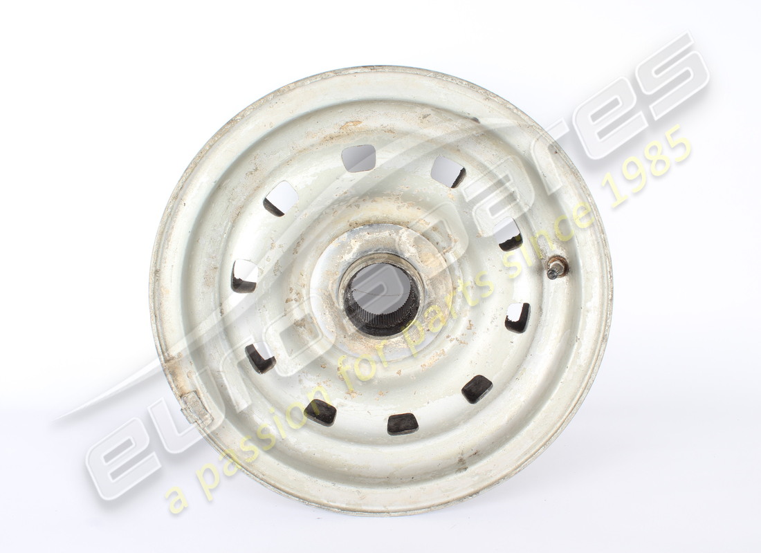 GEBRAUCHTES Ferrari STRASSENRAD 7.5 X 15'' . TEILENUMMER 700337 (1)