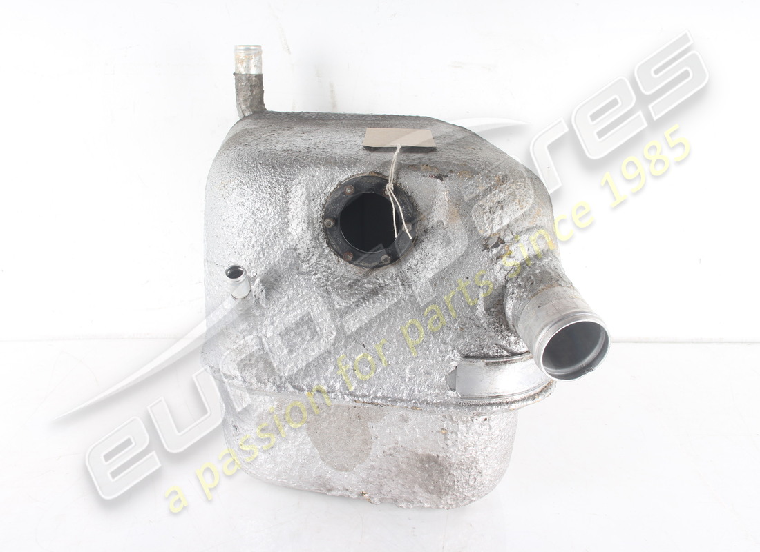 gebrauchter ferrari linker kraftstofftank. teilenummer 121318 (3)