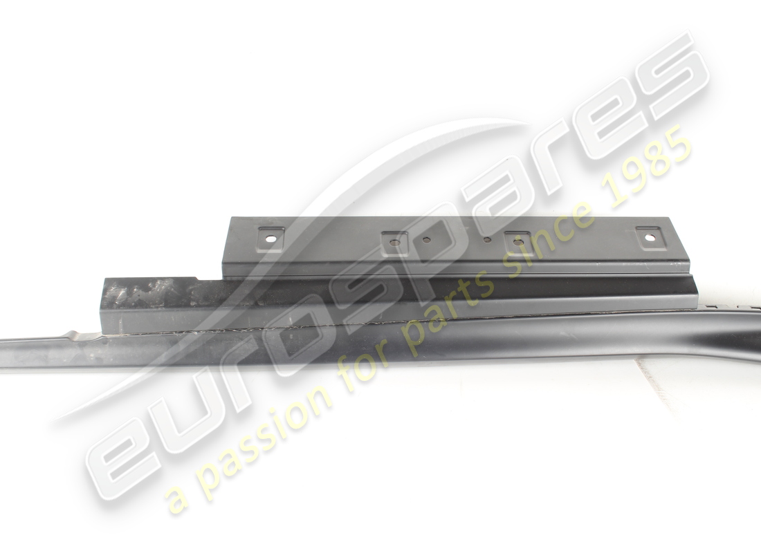 gebraucht ferrari komplette linke aussenschwellerabdeckung. teilenummer 88068510 (3)