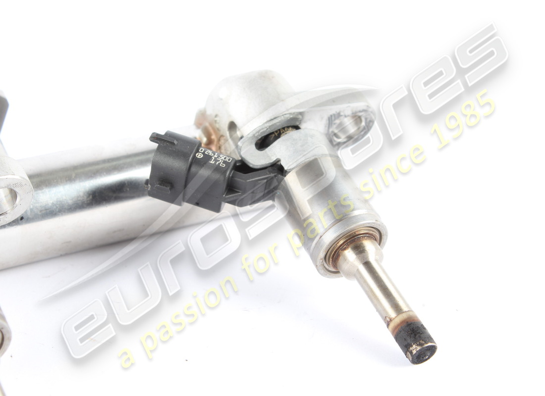 verwendet ferrari injektorschiene. teilenummer 293546 (2)