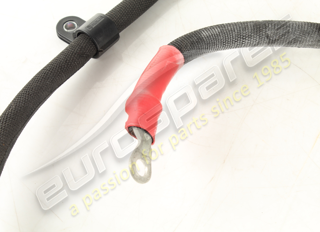 GEBRAUCHTE Ferrari KABELBAUM VON DER VORDERSEITE T. TEILENUMMER 266272 (1)