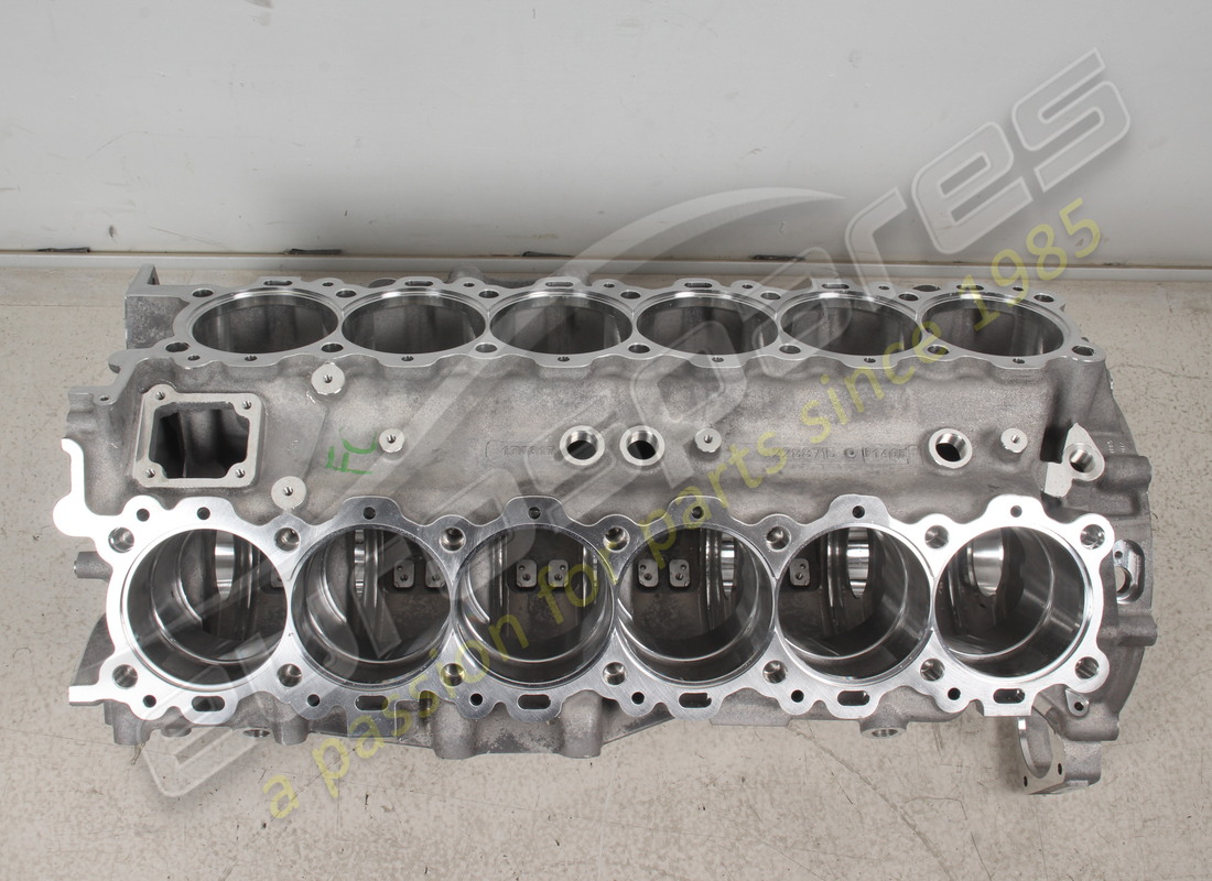neues ferrari kurbelgehäuse-unteres kurbelgehäuse sh. teilenummer 326982 (3)