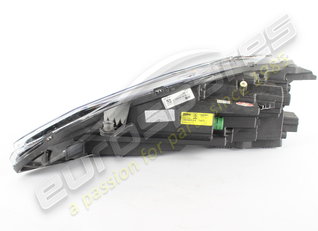 beschädigter ferrari rechter scheinwerfer afs. teilenummer 873244 (2)