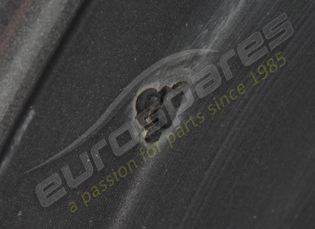 VERWENDETES FERRARI VORDERRAD. TEILENUMMER 855340 (7) verwendetes ferrari vorderrad. teilenummer 855340 (7)