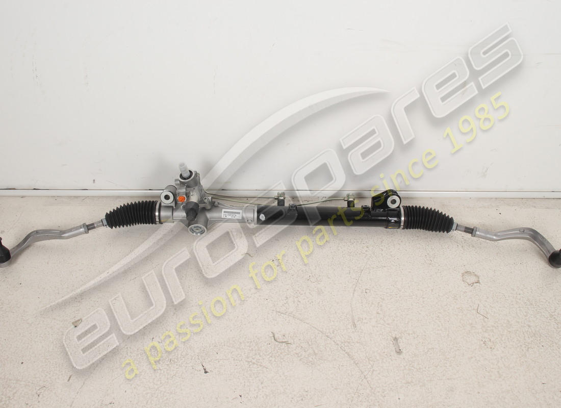 neue maserati lenkung. teilenummer 673010888 (1)