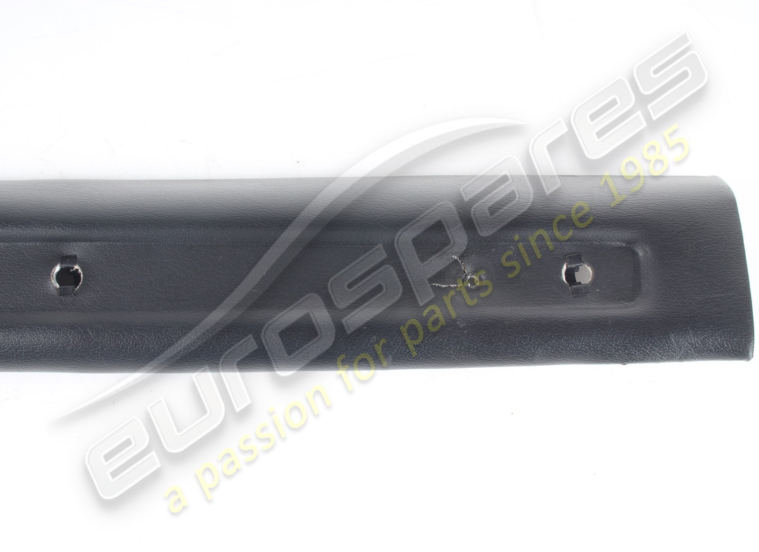 GEBRAUCHT FERRARI RH MOLDING GTS. TEILENUMMER 60356706 (3) gebraucht ferrari rh molding gts. teilenummer 60356706 (3)