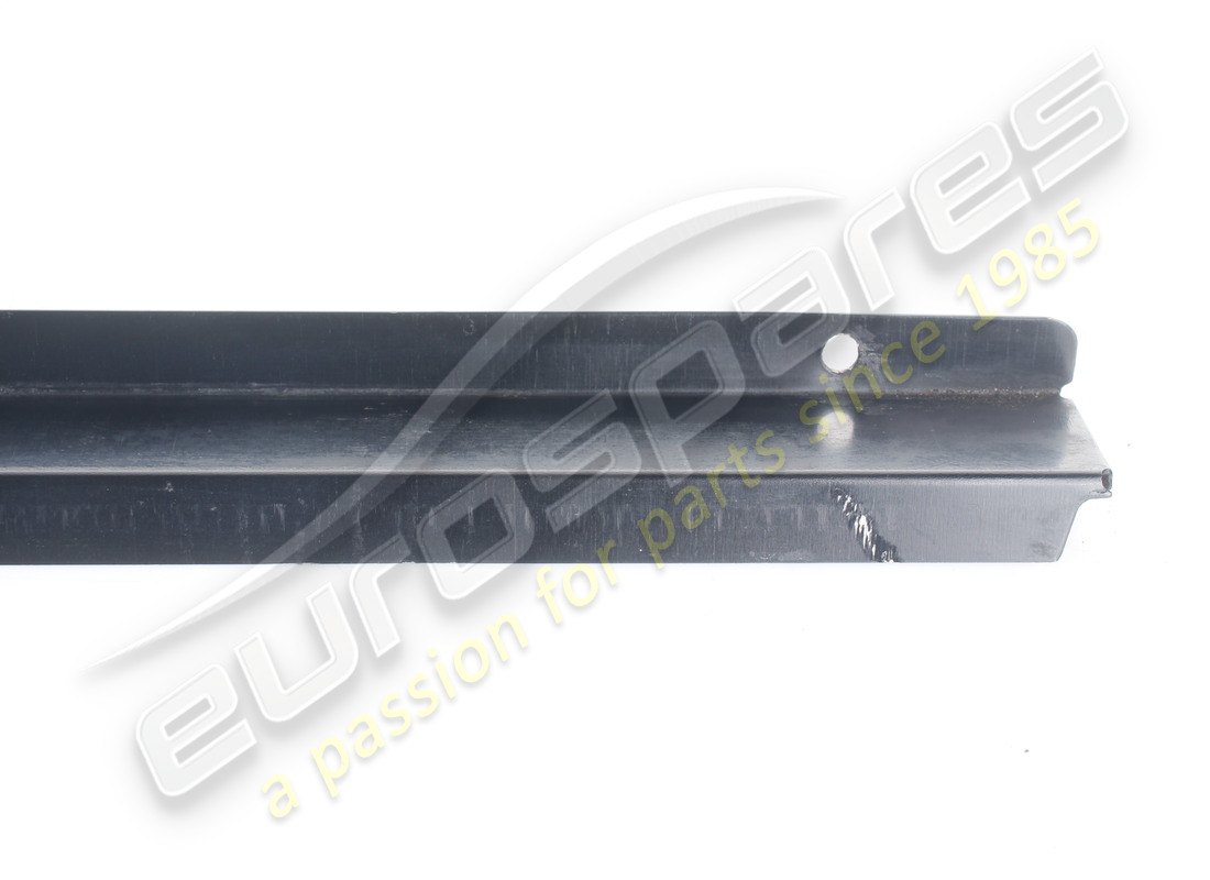 USED FERRARI INSULATION FIXING SUPPORT. PART NUMBER 61830800 (3) used ferrari insulation fixing support. part number 61830800 (3)