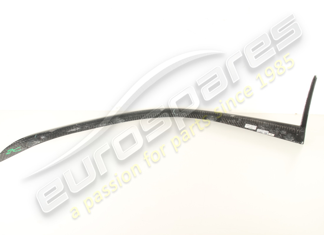 new ferrari right splitter carbon. part number 778128 (7)