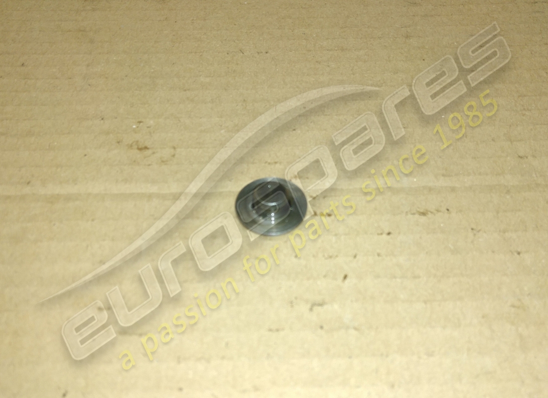 VERWENDET Ferrari ABSTANDSHALTER . TEILENUMMER 135679 (1)