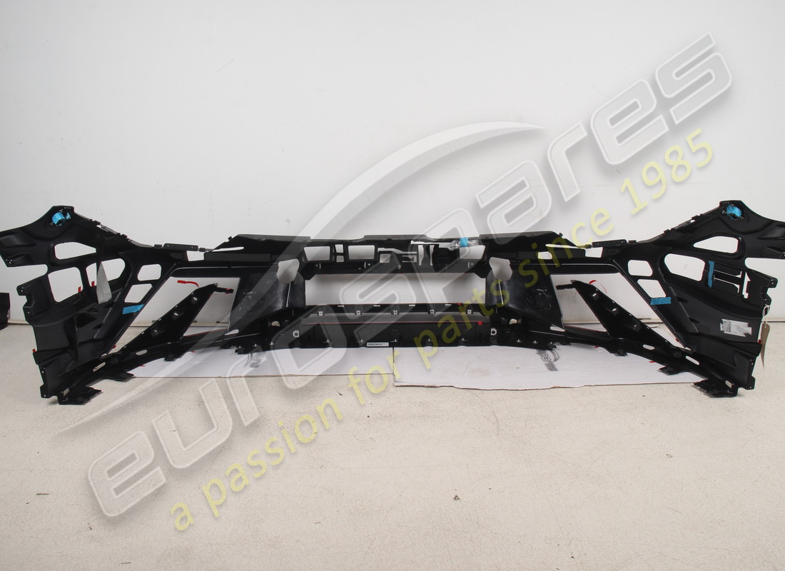 neuer lamborghini stossfänger. teilenummer 4t0807103aegru (6)