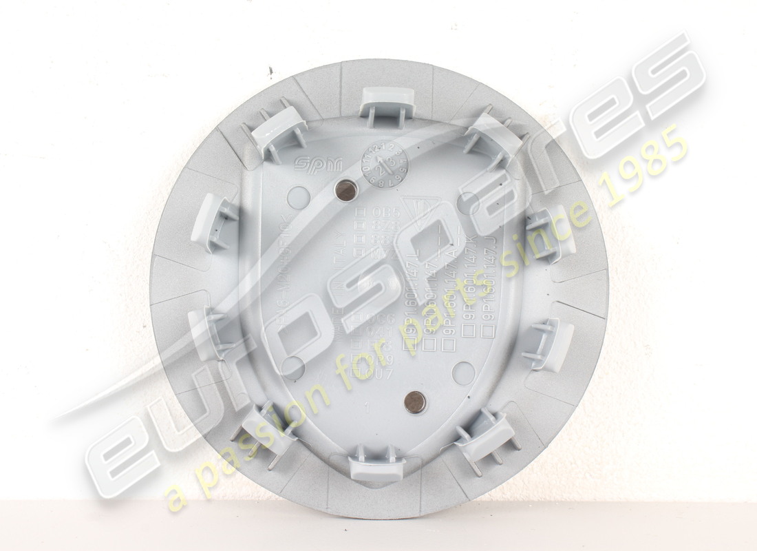 neue porsche radkappe konkav - porsche crest mehrfarbig platinum satin-matt. teilenummer 7l5601151ob5 (3)