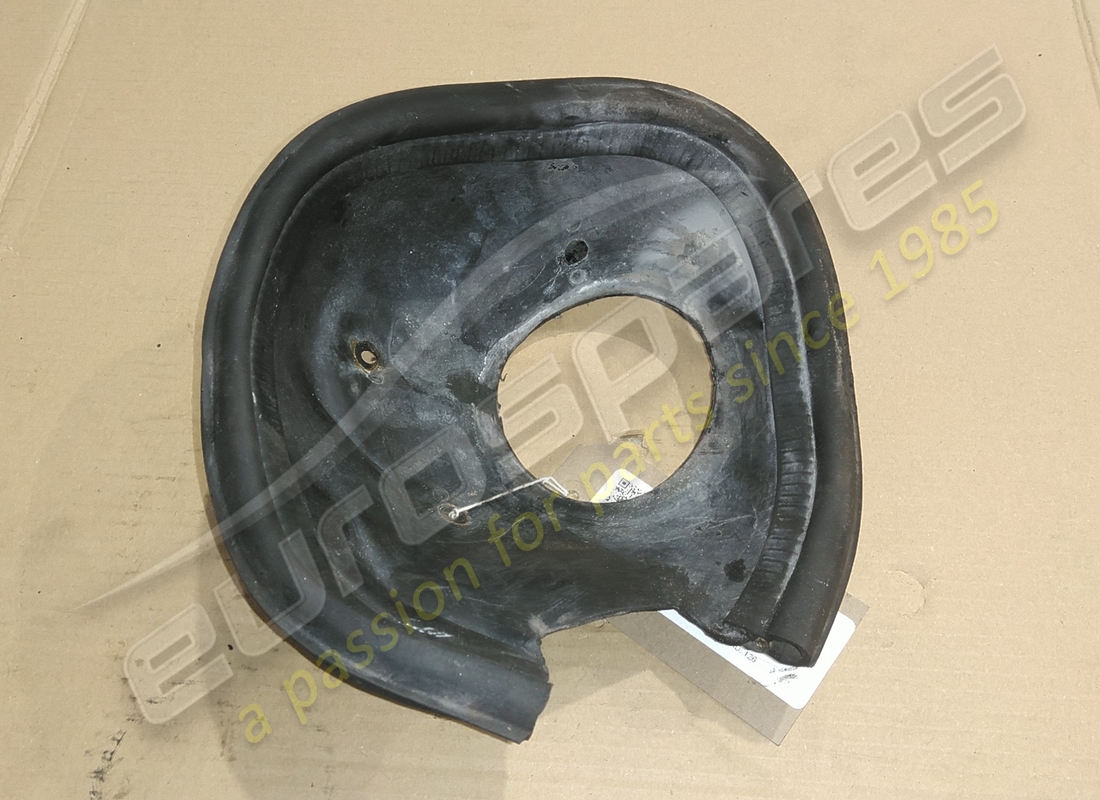 VERWENDET Ferrari COVER . TEILENUMMER 40038705 (1)
