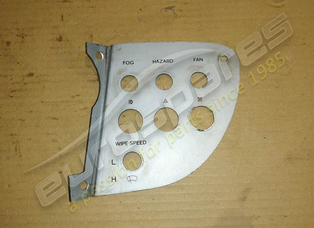 GEBRAUCHT Ferrari LINKES INSTRUMENTENTAFEL . TEILENUMMER 40139206 (1)