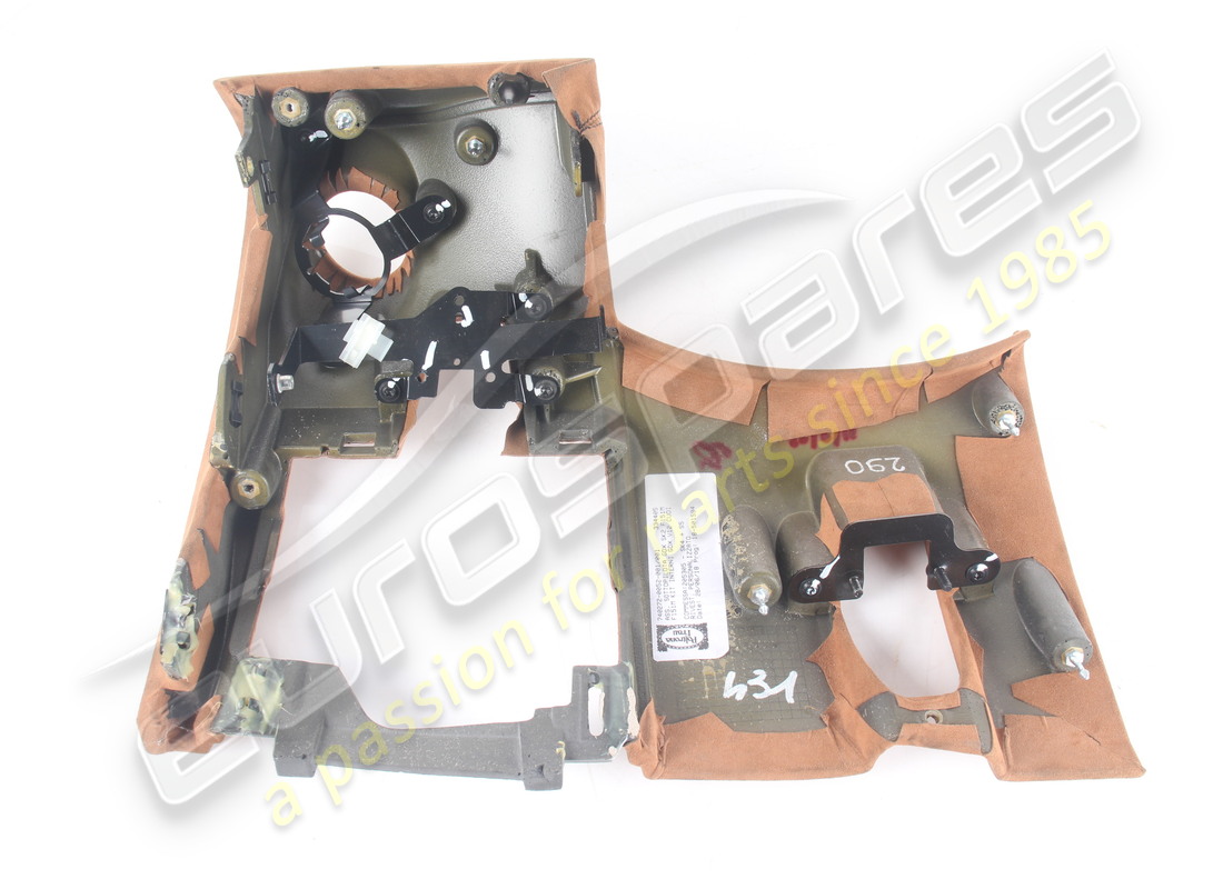 GEBRAUCHTE FERRARI KOMPLETTE FAHRERSEITIGE UNTERSCHLAG-VERKLEIDUNG. TEILENUMMER 796564 (4) gebrauchte ferrari komplette fahrerseitige unterschlag-verkleidung. teilenummer 796564 (4)