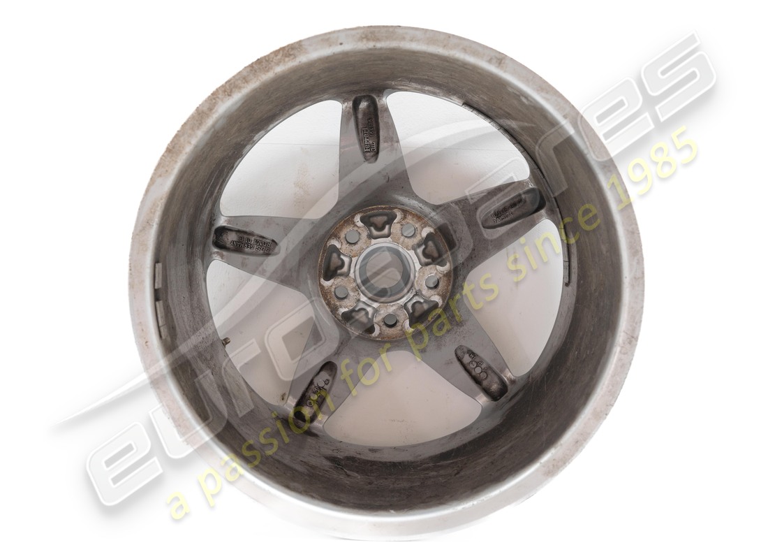 gebrauchtes ferrari hinterrad für straße. teilenummer 164175 (3)