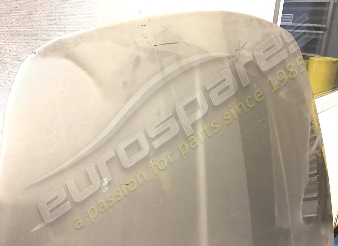gebrauchte maserati vordere motorhaube. teilenummer 67213600 (2)