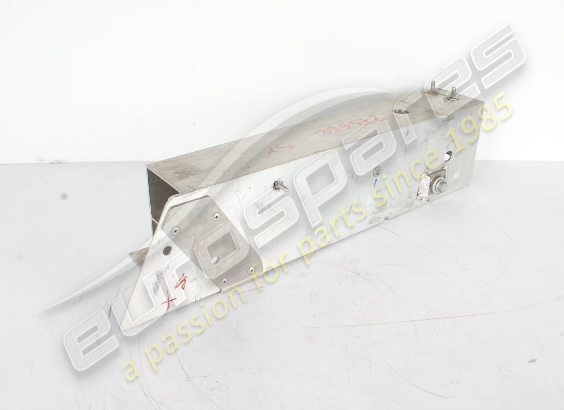 neu ferrari hintere linke strebe. teilenummer 273662 (2)