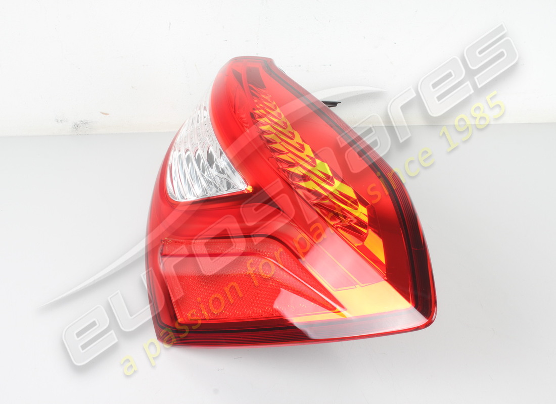 neues oe rechtes hinteres aussenlicht. teilenummer 670107148 (2)
