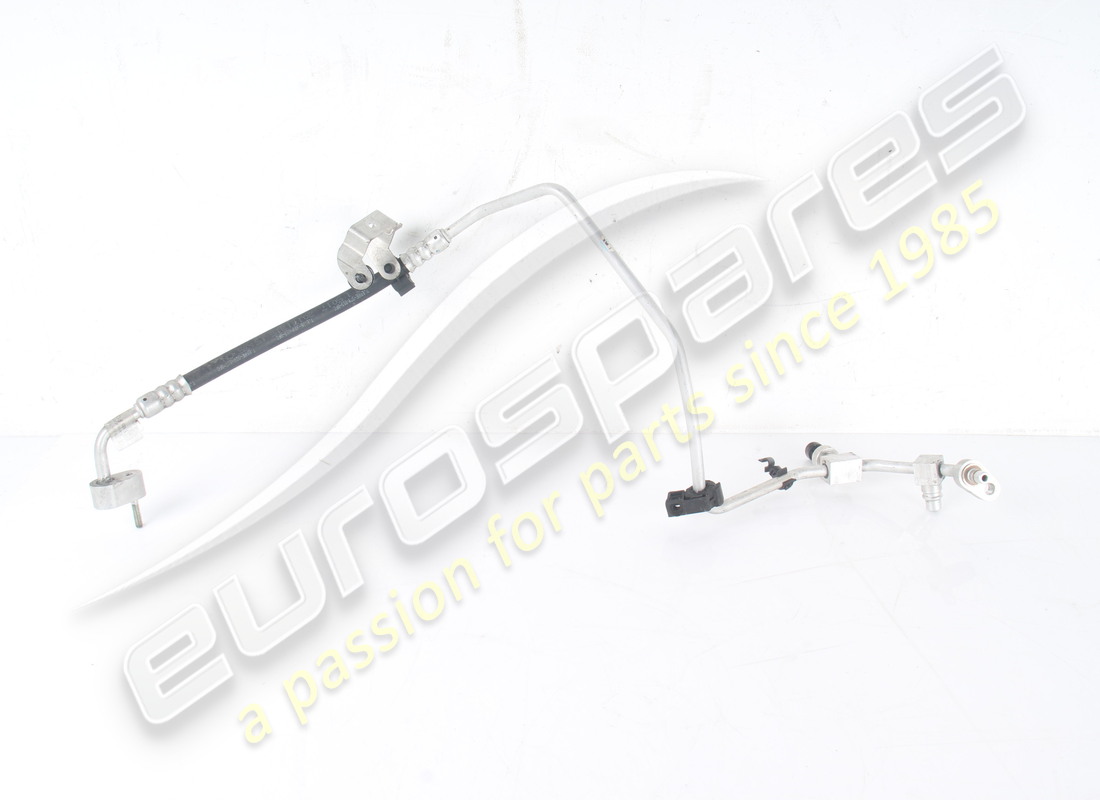 GEBRAUCHTE Ferrari GASLEITUNG VOM TRENNSCHALTER U. TEILENUMMER 320013 (1) GEBRAUCHTE Ferrari GASLEITUNG VOM TRENNSCHALTER U. TEILENUMMER 320013 (1)