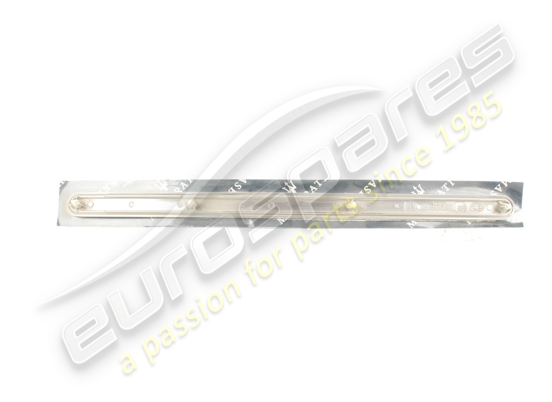 neu maserati modanatura dx komplett bordeaux. teilenummer 67247026 (1)
