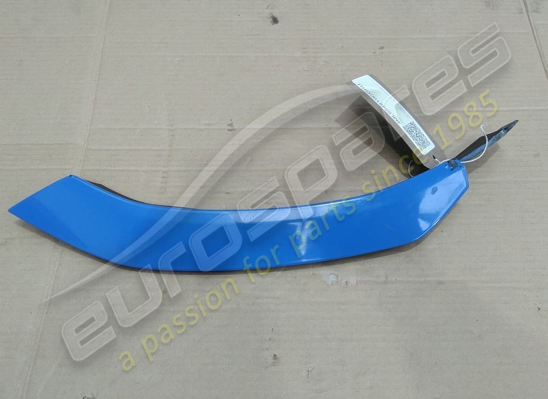 gebrauchte lamborghini radkastenabdeckung. teilenummer 4ml854819cgru (1)