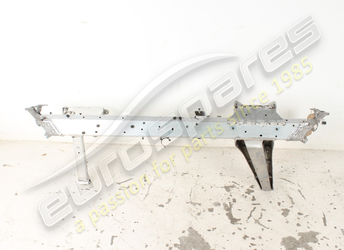 VERWENDET Ferrari DASHBOARD-QUERTRÄGER. TEILENUMMER 88796000 (1)